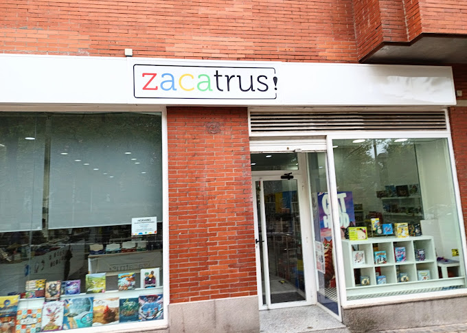 Zacatrus Pirámides